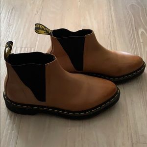 Dr. Martens Chelsea boots